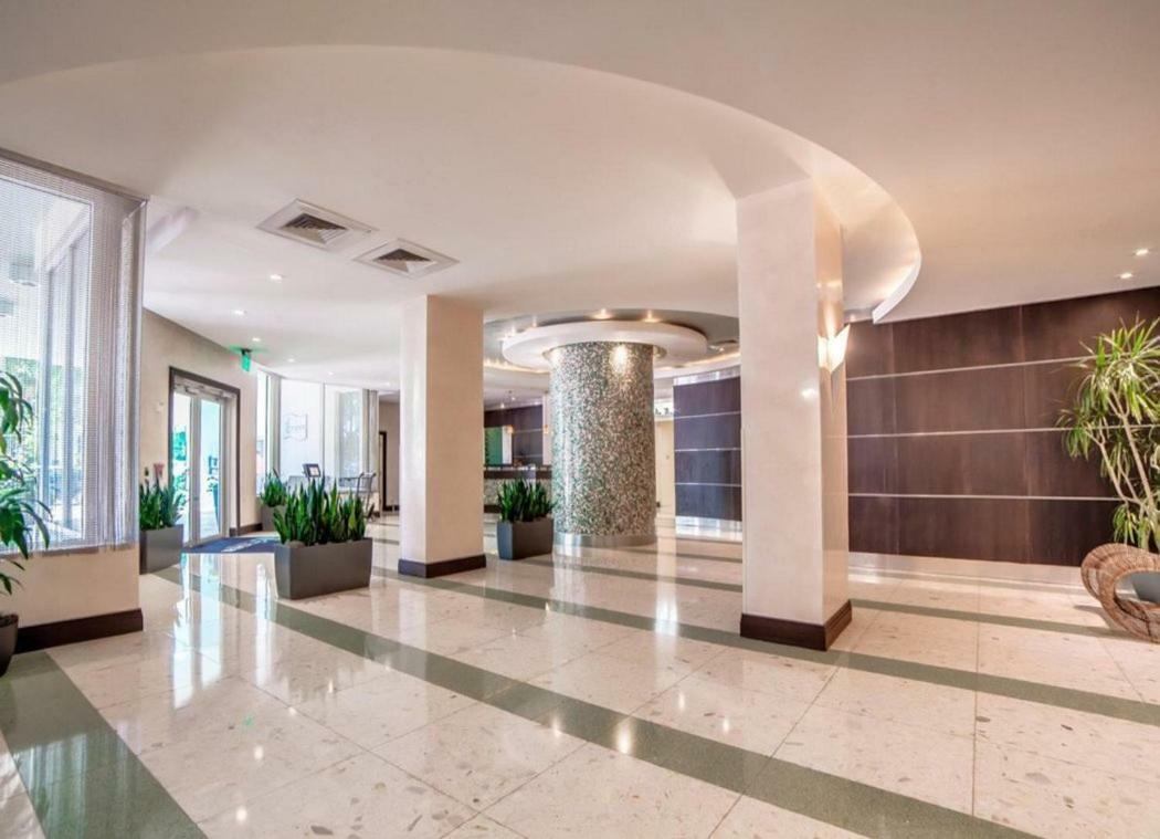 Tides Apt On Hollywood Beach Extérieur photo