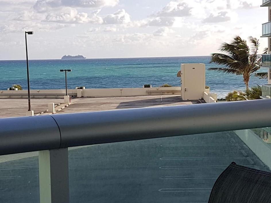 Tides Apt On Hollywood Beach Extérieur photo